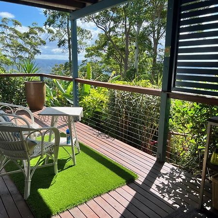 House Of Mahalo Accommodation Mapleton Exterior photo