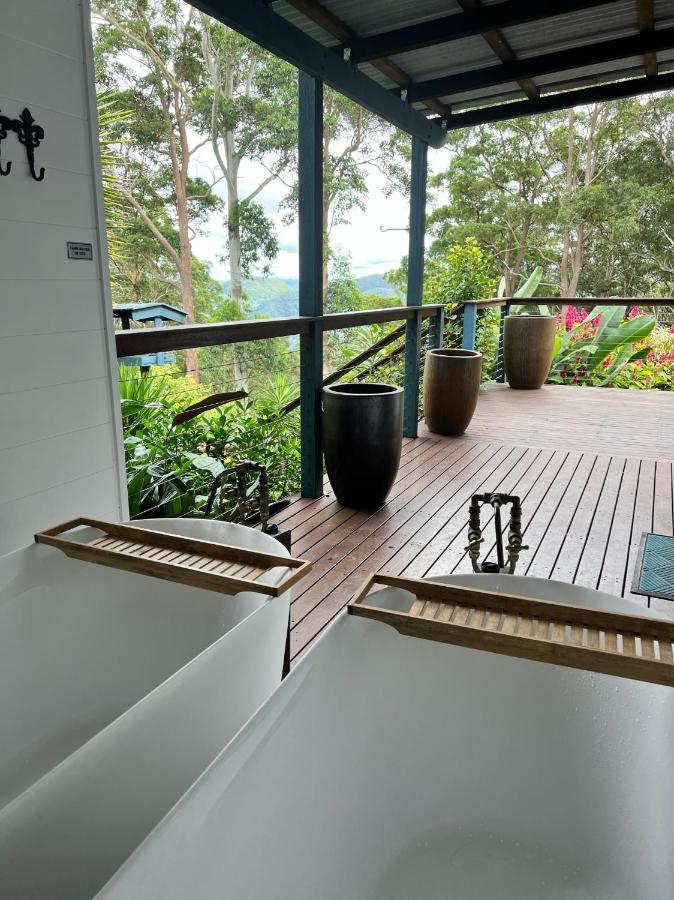 House Of Mahalo Accommodation Mapleton Exterior photo